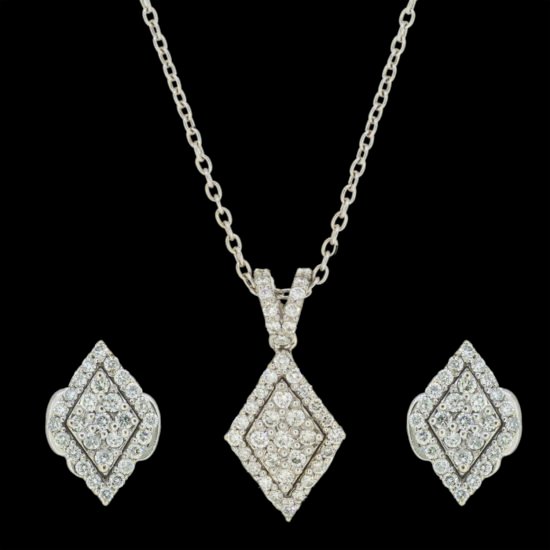 Diamond locket set