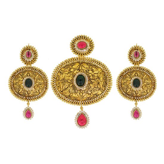 Traditional locket set