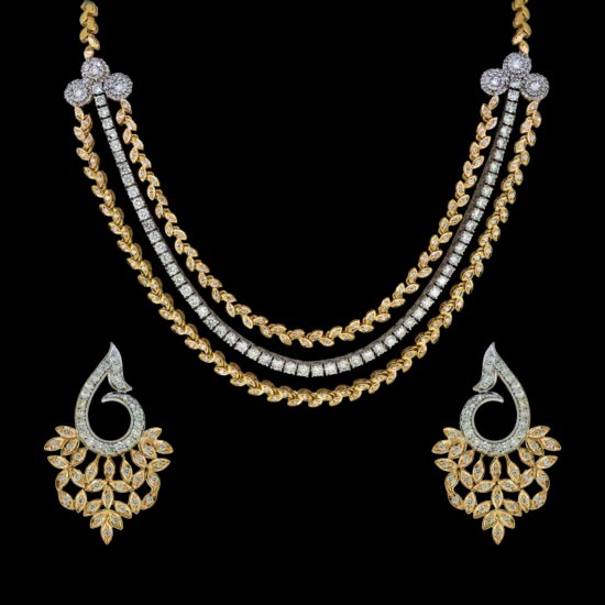 Gold Necklace Set with diamonds