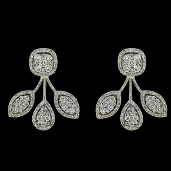 Gold Earrings with diamonds