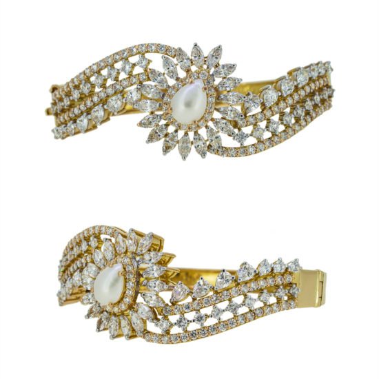 Gold bracelet studded with CZ and Pearl