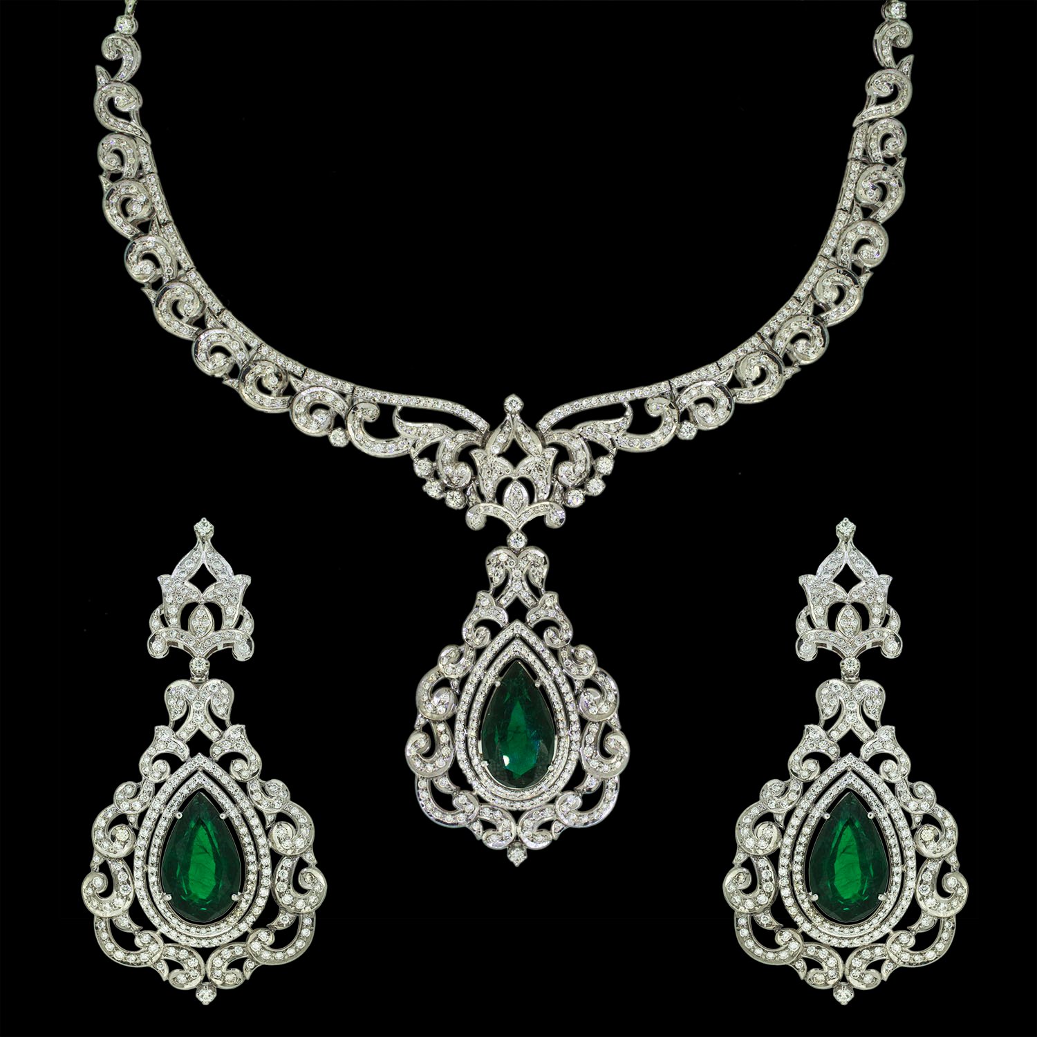 green diamond necklace set