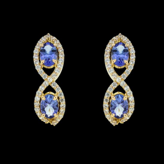 Gold earrings with diamonds and tanzanite gemstones