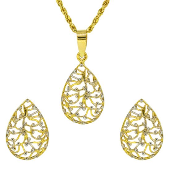 Gold pendant set